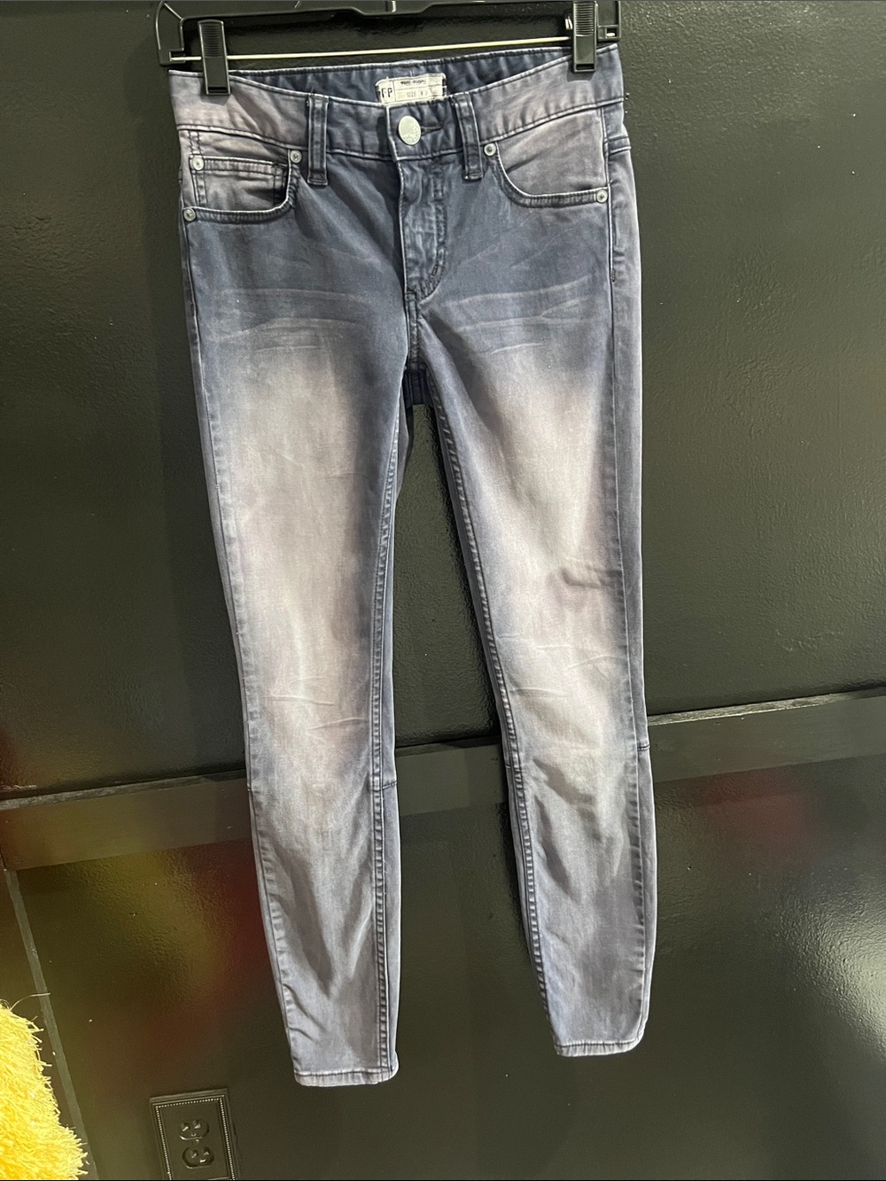 Free People | Dusty Violet Washed Jeans | Size XS - Picture 6 of 14